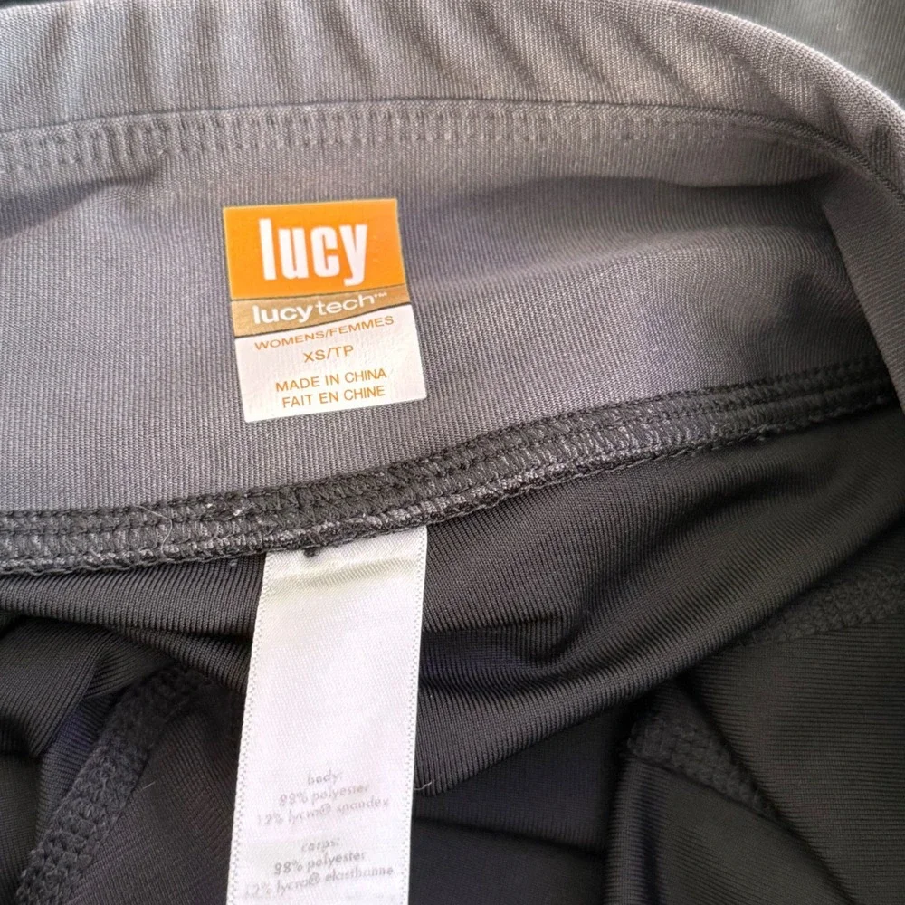 Lucy Tech Activewear Running Bike Shorts Womens XS Black Reflective Pocket
